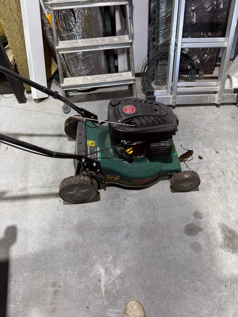 Tondeuse essence, Jardin & Terrasse, Tondeuses à gazon, Enlèvement, Comme neuf