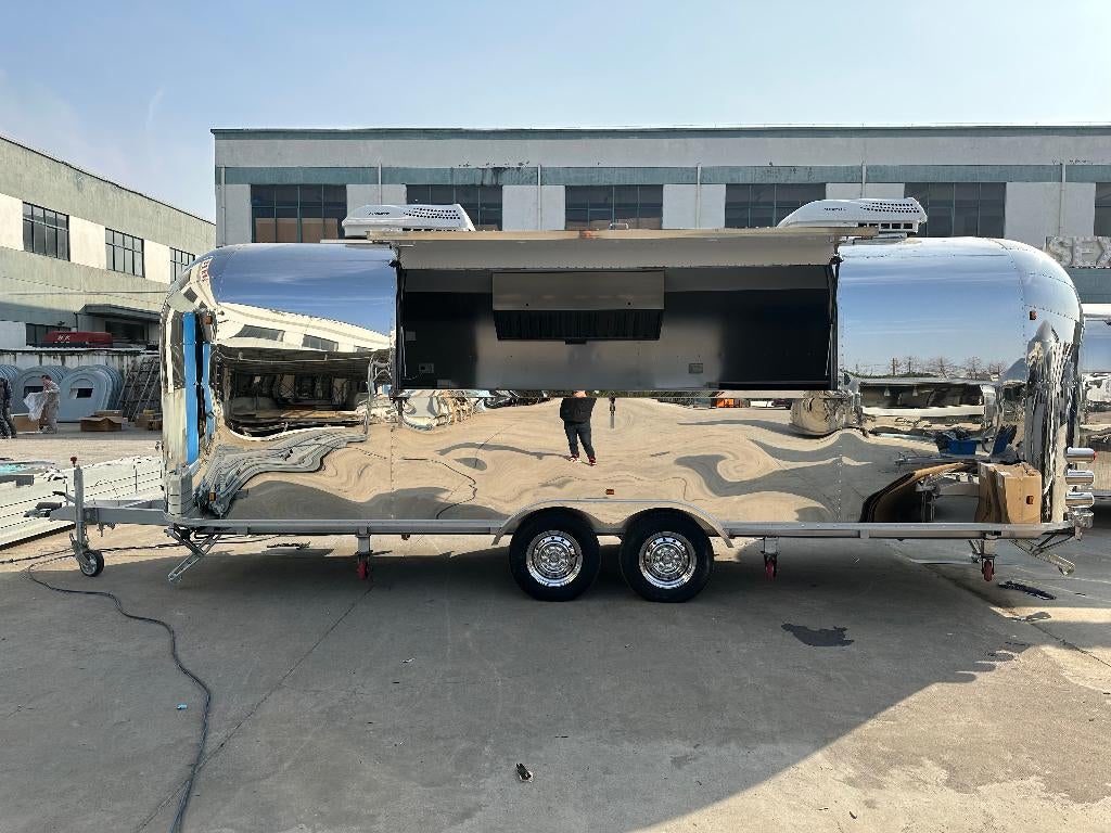 Remorque Food Truck food trailer Airstream 6.8M, Enlèvement ou Envoi
