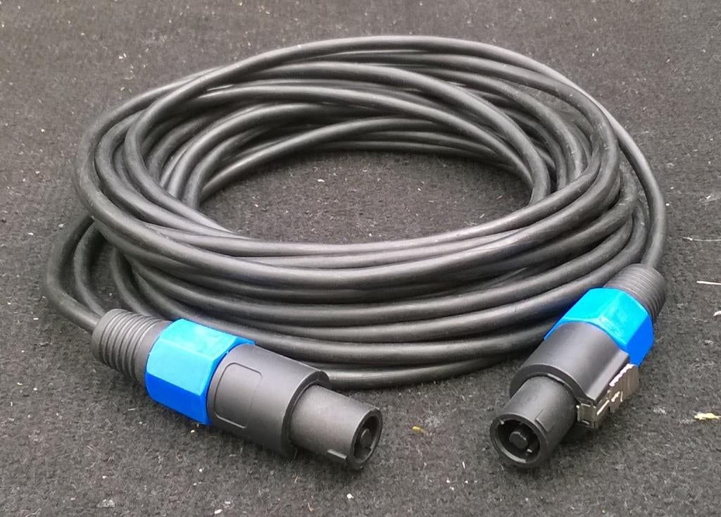 Luidsprekersnoer 10 meter, budget versie, Muziek en Instrumenten, Kabels en Stekkers, Zo goed als nieuw, Apparatuur, Ophalen of Verzenden