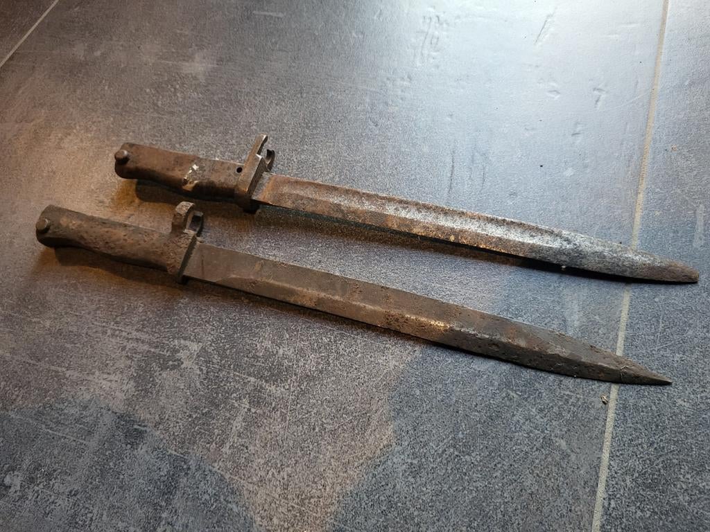 Lot 2 baionnettes ersatz, Allemagne 1WW, Collections, Envoi