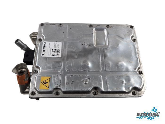 Chargeur de batterie d'un Volvo XC40, Autos : Pièces & Accessoires, Électronique & Câbles, Volvo, Utilisé, 3 mois de garantie
