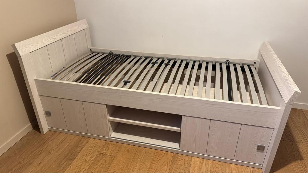 Lit 1 personne avec sommier à lattes, Enlèvement, Sommier à lattes