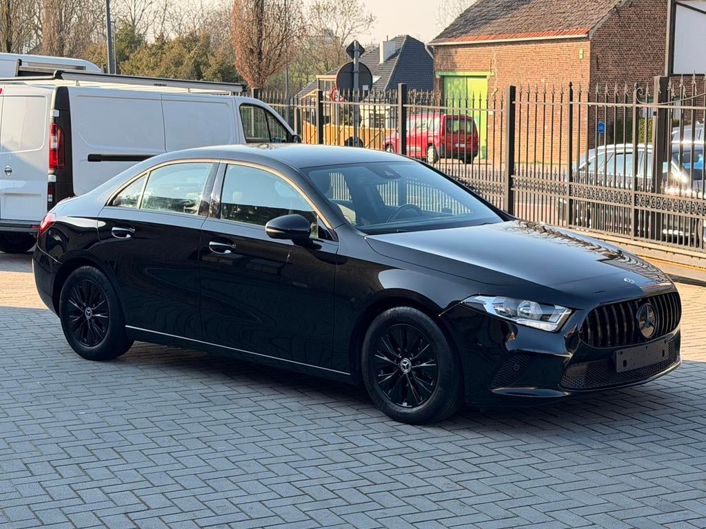 Mercedes A180CDI SEDAN SPORT 2019, Auto's, Automaat, Euro 6, 4 cilinders, Leder