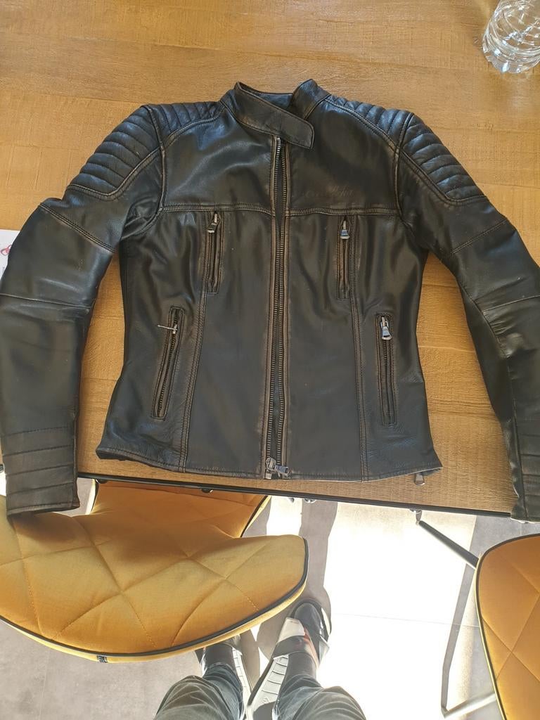 Veste cuir femme MODEKA s36, Motos, Vêtements | Vêtements de moto, Enlèvement