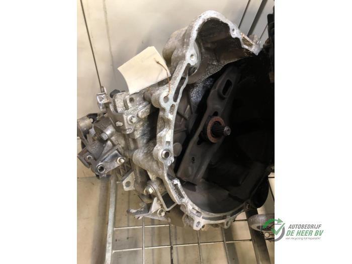 Versnellingsbak van een Mitsubishi Colt, Auto-onderdelen, Transmissie en Toebehoren, Mitsubishi, Gebruikt, 3 maanden garantie