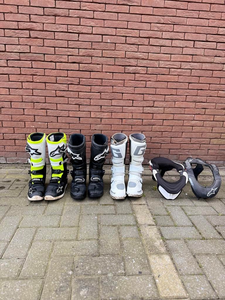 Motocross botten te koop, Ophalen