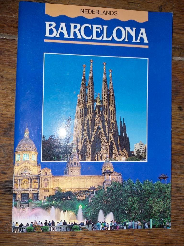 Barcelona, Montserrat, nieuwstaat, Ophalen of Verzenden, Nieuw, Benelux, Reisgids of -boek