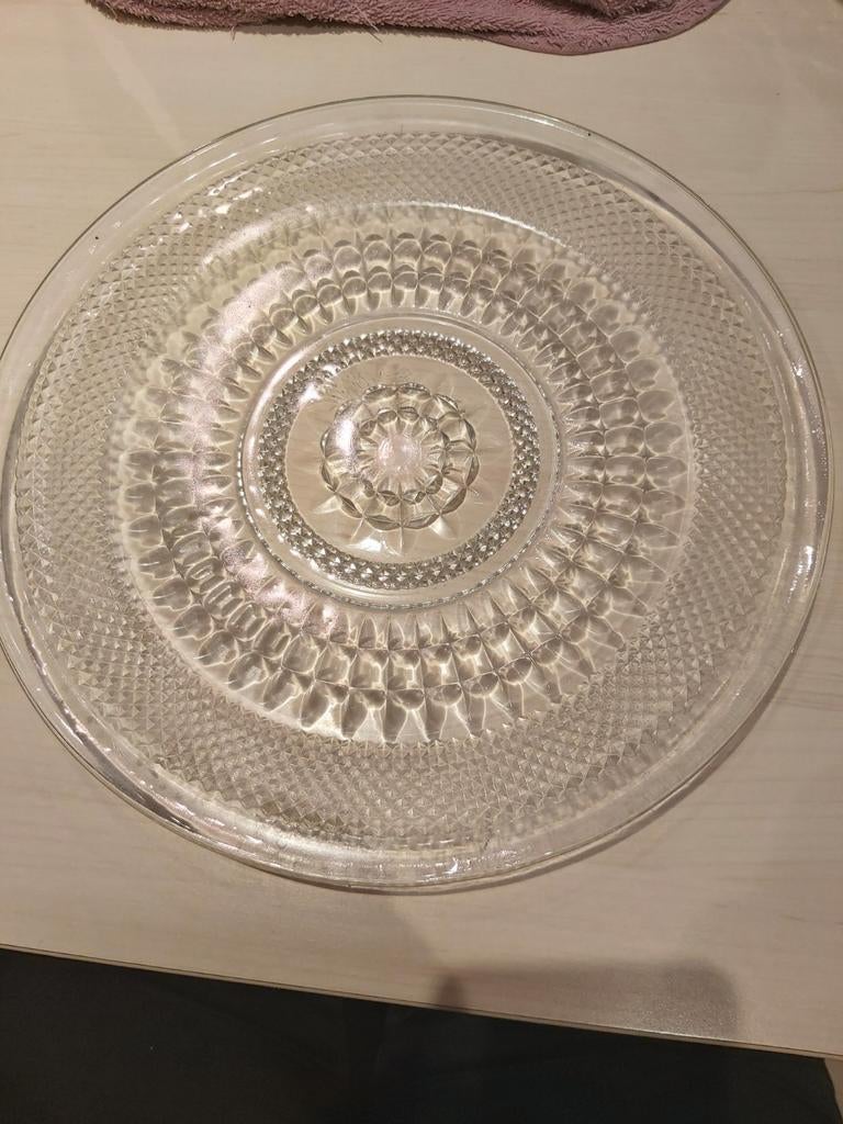 Schaal voor taart, Ophalen