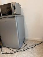 Frigo de chambre, Classe énergétique A ou plus économe, 120 à 140 cm, Avec compartiment congélateur, Enlèvement