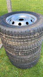 Winterbanden voor motorhome, Ophalen, Zo goed als nieuw