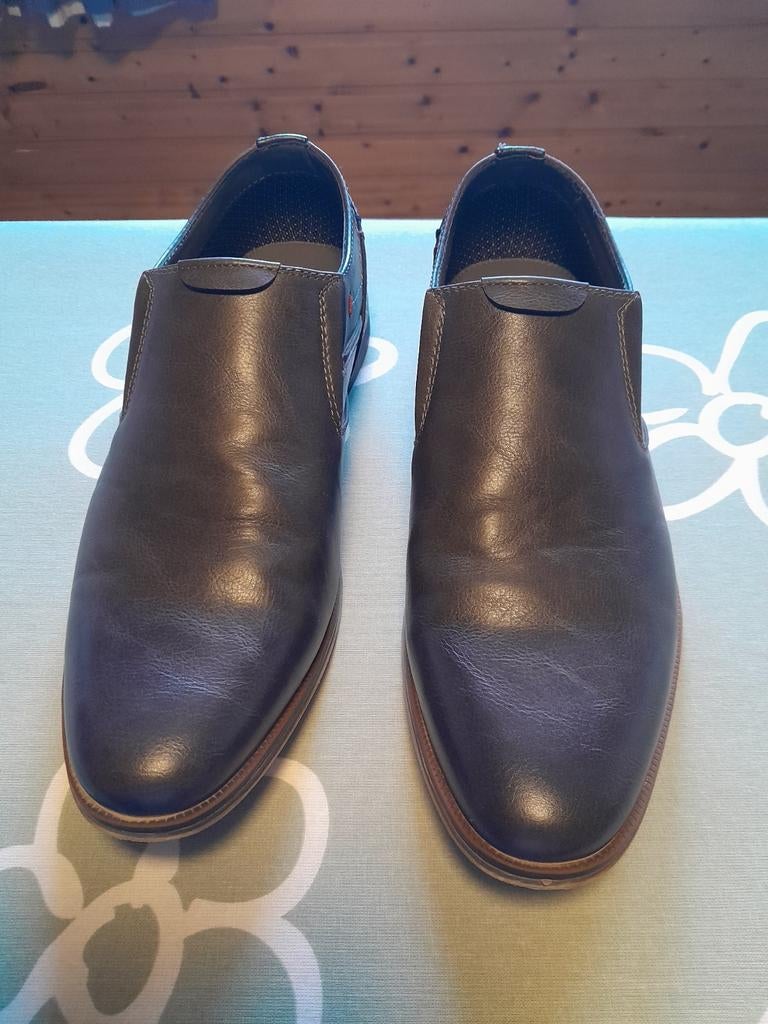 CHAUSSURES TAILLE 43 (1 D'OCCASION), VENEZ LES CHERCHER VOUS, Vêtements | Hommes, Chaussures, Comme neuf, Brun, Enlèvement, Gemo