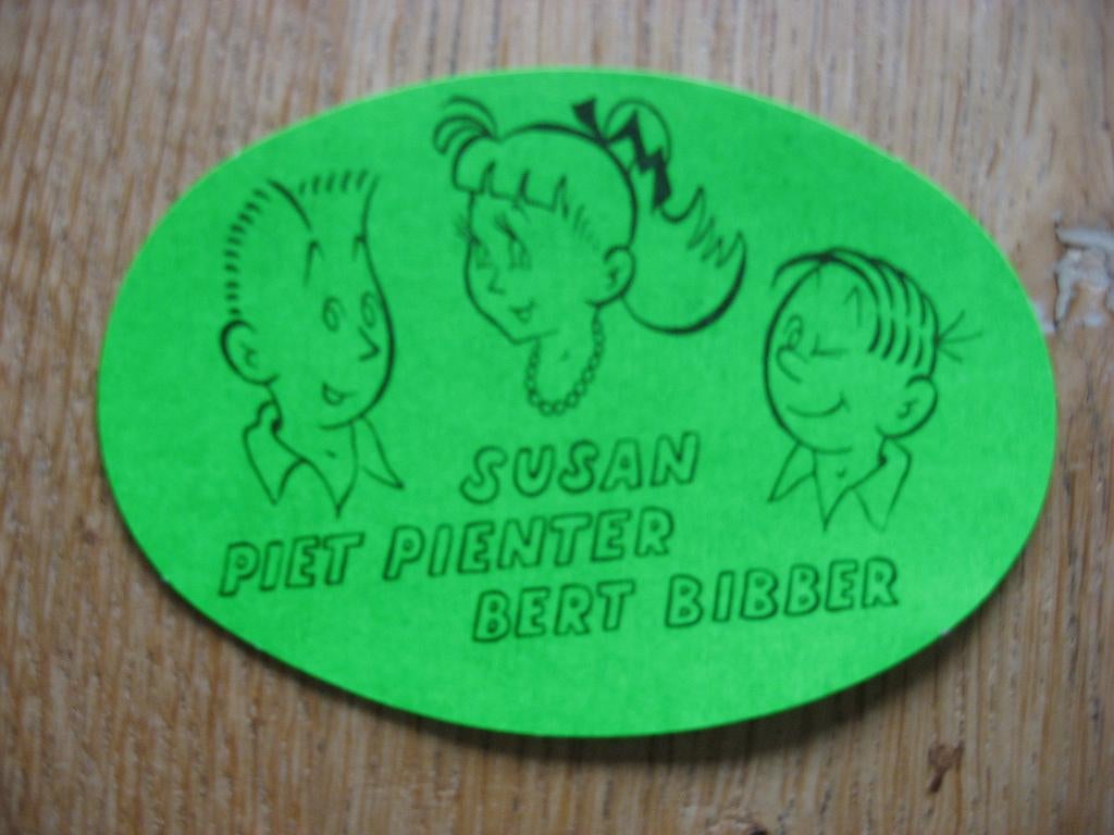 Piet Pienter Bert Bibber en Suzan POM Groen Sticker, Ophalen of Verzenden, Overige figuren, Nieuw, Plaatje, Poster of Sticker