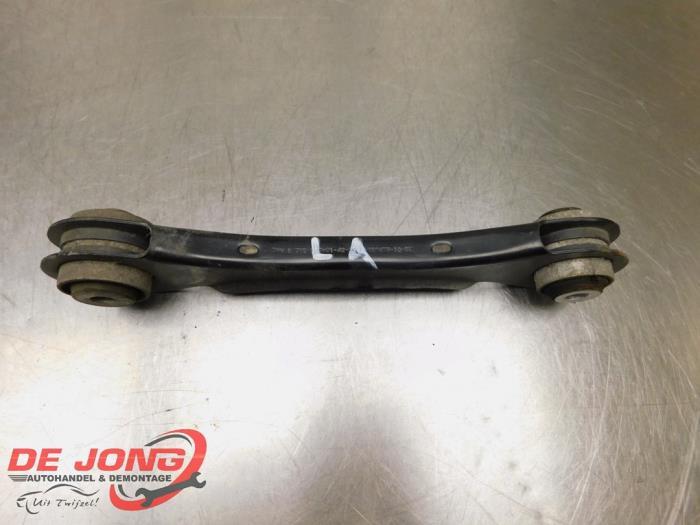 Bras de suspension arrière gauche d'un BMW 1-Serie, -, 3 mois de garantie, Utilisé, -