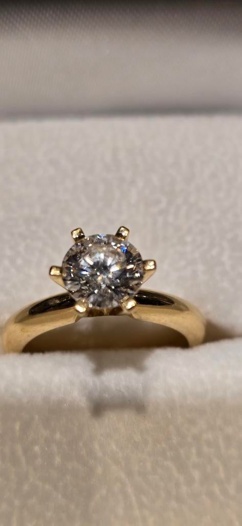Bague 18 carats, avec un gros diamant magnifique de 1,25 car, Or, Comme neuf, Or, Enlèvement