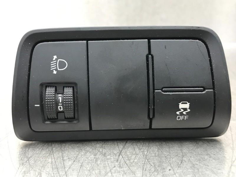 COMMUTATEUR Hyundai i20 (GBB) (01-2014/08-2020), Utilisé, Hyundai