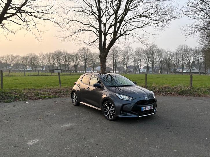 Te koop toyota yaris hybride, Auto's, Toyota, Particulier, Yaris, ABS, Achteruitrijcamera, Adaptieve lichten, Adaptive Cruise Control