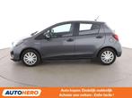 Toyota Yaris 1.5 Hybrid ByD (bj 2015, automaat), Gebruikt, 5 zetels, Hybride Elektrisch/Benzine, Zilver of Grijs