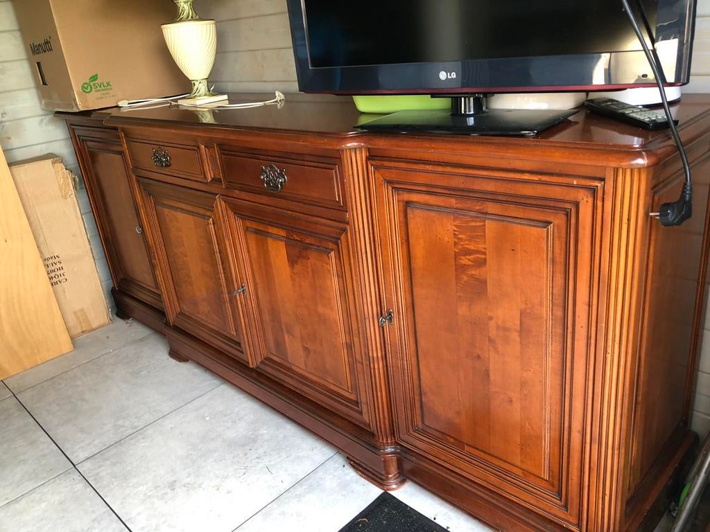 Kerselaren eetkamer, Ophalen, Zo goed als nieuw