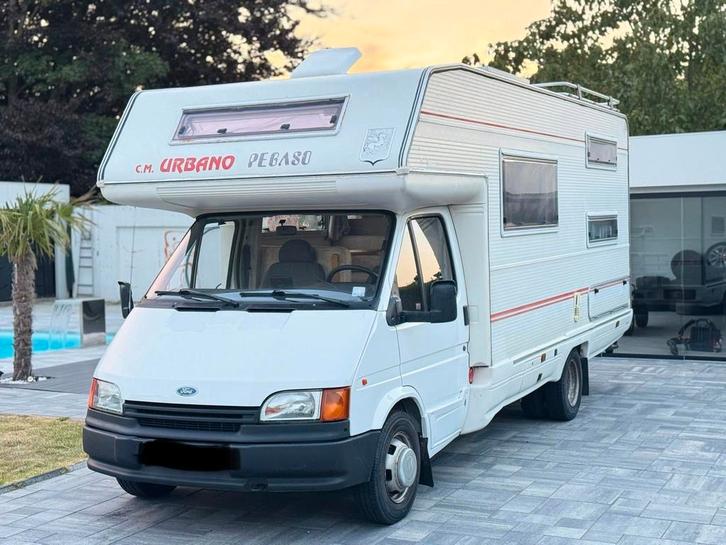 Ford transit 2.5 Turbo diesel ** 128.000 km ** Servo **, Caravanes & Camping, Camping-cars, Entreprise, jusqu'à 6, Ford, Ford
