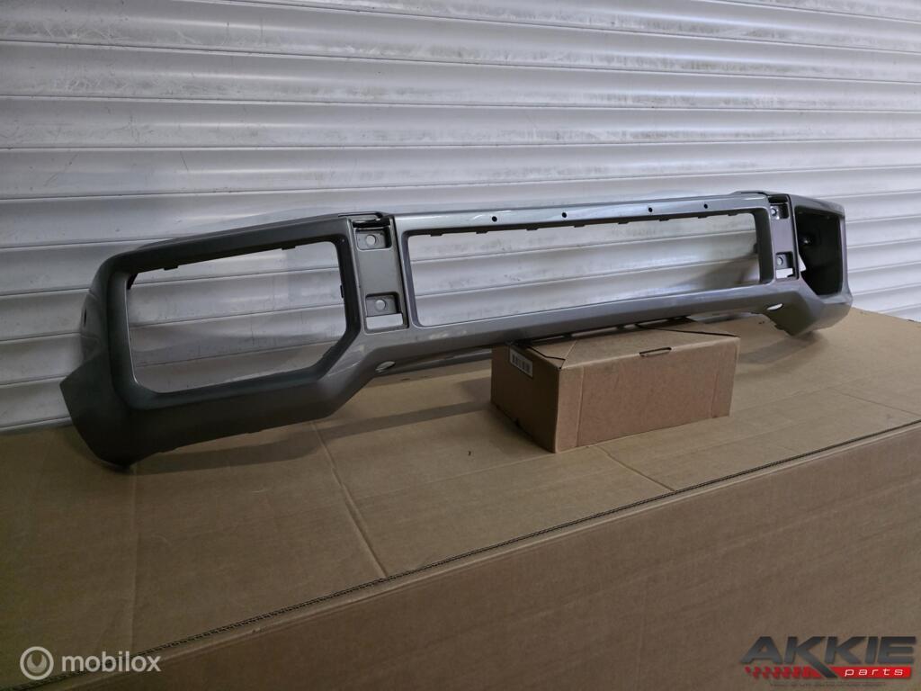 Mercedes G63 G55 bumper voor amg W463 ('79-'24), Gebruikt, Voor, Mercedes-Benz, Ophalen of Verzenden