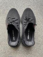 Nieuwstaat - Yeezy Boost 350 V2 Black Red, Vêtements | Hommes, Chaussures, Neuf, Baskets, Noir, Enlèvement
