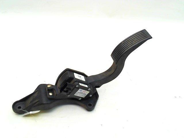 PEDALE D'ACCELERATEUR Santa Fe II (CM) (|BEQ0399A2B100|), Autos : Pièces & Accessoires, Habitacle & Garnissage, Hyundai, Utilisé