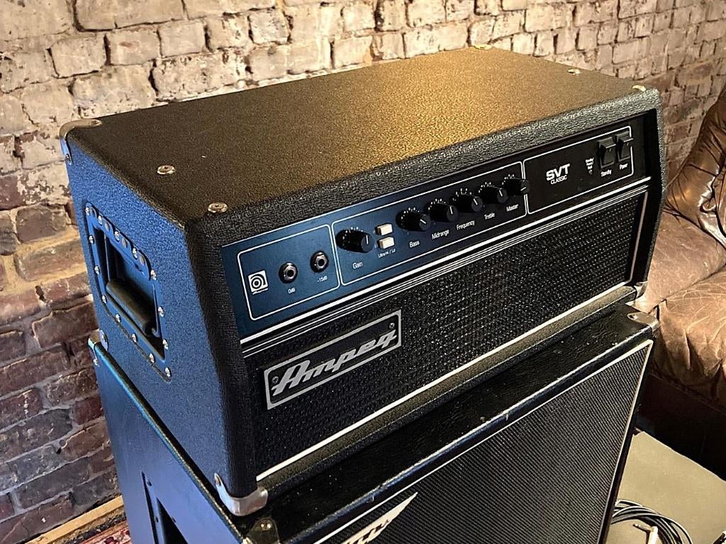 Ampeg SVT Classic – NIEUWE LAMPEN + GARANTIE + FLIGHTCASE, Muziek en Instrumenten, Versterkers | Bas en Gitaar, Zo goed als nieuw