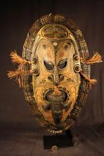 Masque en bois polychrome - SEPIK - Papouasie-Nouvelle-Guiné, Antiquités & Art, Enlèvement ou Envoi