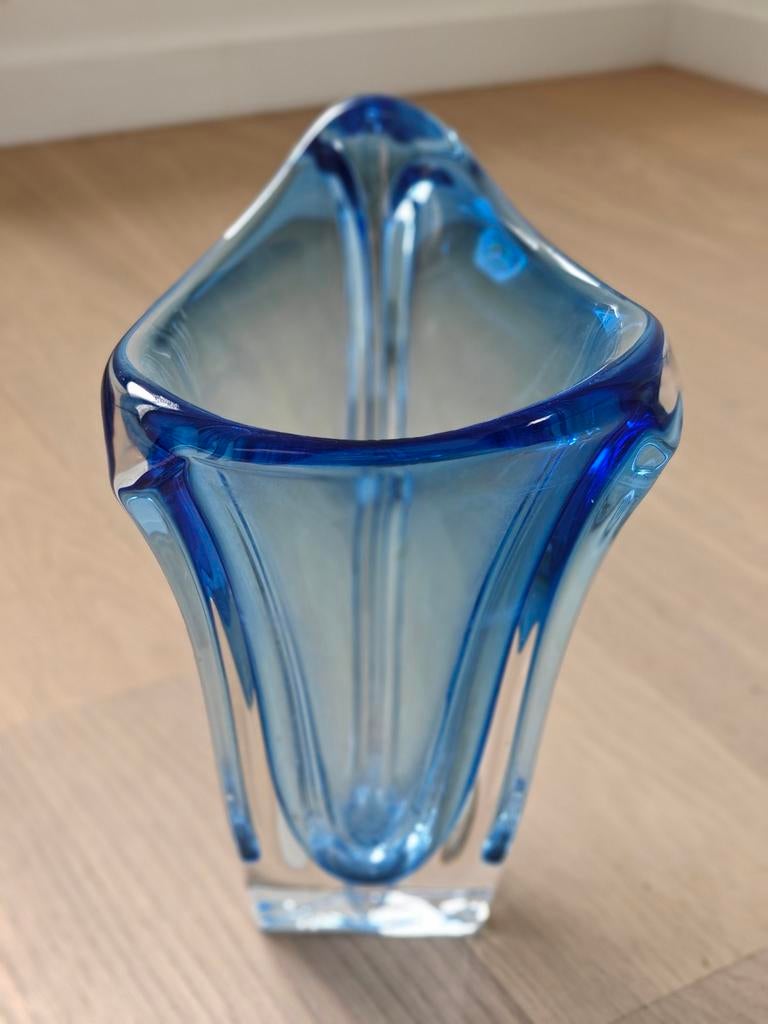 Vase bleu clair Val-Saint-Lambert, Antiquités & Art, Enlèvement