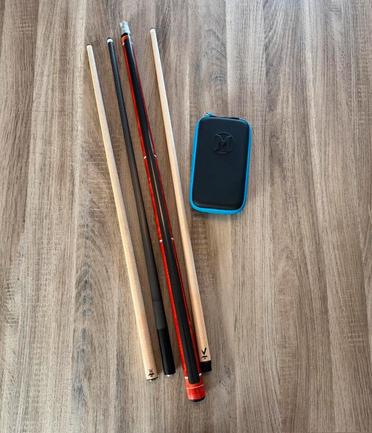 Molinari CMI-4 met 2 Predator Toppen (v en 314), Sports & Fitness, Billards & Billards américains, Comme neuf, Enlèvement