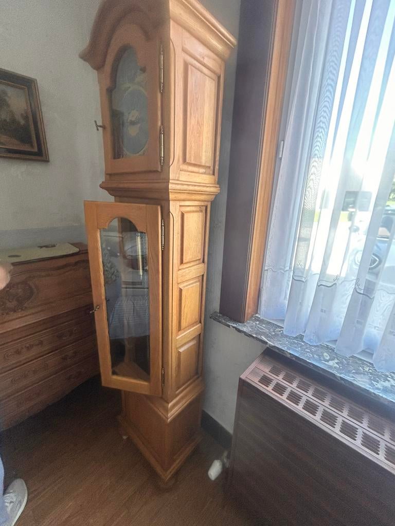 Oude klok belcanto 3 gewichten en slinger, Enlèvement