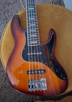 TK: Sire V5-24  (Glockenklang, Seymour Duncan, Sandberg), Muziek en Instrumenten, Snaarinstrumenten | Gitaren | Bas, Ophalen of Verzenden