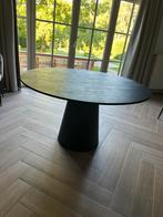 Eettafel room 108 zwart zonder stoelen, Huis en Inrichting, Ophalen, Zo goed als nieuw, Rond