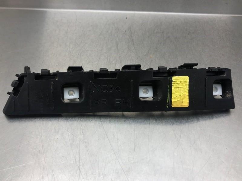 SUPPORT PARE-CHOCS ARRIÈRE DROIT Kia Sportage (NQ5), Utilisé, Kia