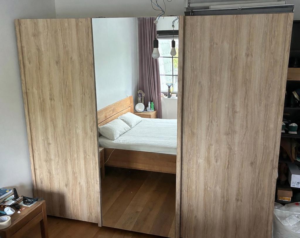 Kleerkast met schuifdeuren, Huis en Inrichting, Ophalen, Met deur(en), Gebruikt, 200 cm of meer