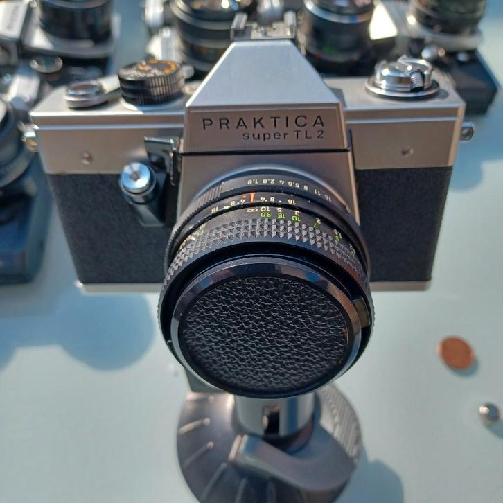 Praktica Super TL2 avec Pentacon 50 mm f/1.8, TV, Hi-fi & Vidéo, Appareils photo analogiques, Utilisé, Reflex miroir, Enlèvement ou Envoi