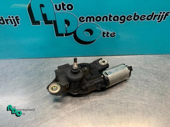 Moteur essuie-glace arrière d'un Volkswagen Caddy (Caddy 04, Autos : Pièces & Accessoires, Vitres & Accessoires, Volkswagen, Utilisé