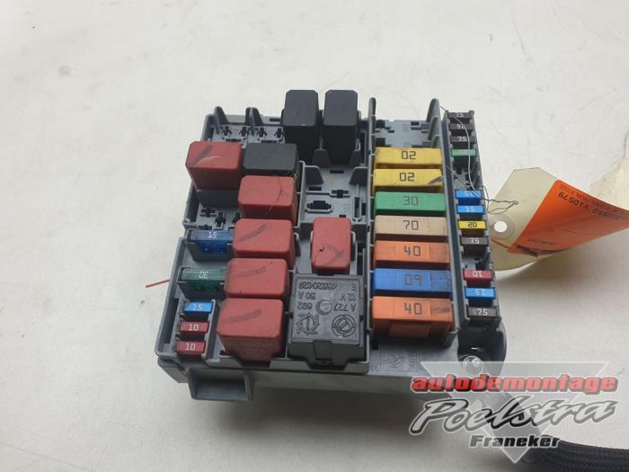 Boîte à fusibles d'un Ford KA, Autos : Pièces & Accessoires, -, 3 mois de garantie, -, -