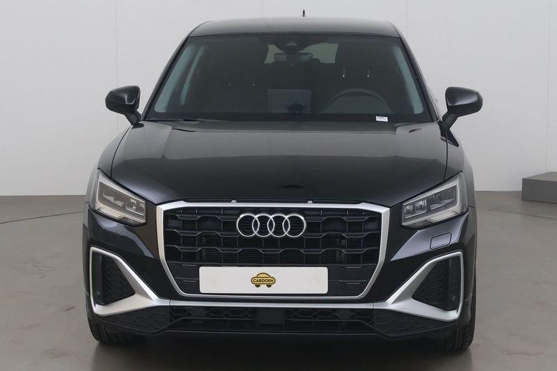 Audi Q2 35 tfsi business edition s line 150 AT, Auto's, Audi, Automaat, 1380 kg, Overige bekleding, Zwart