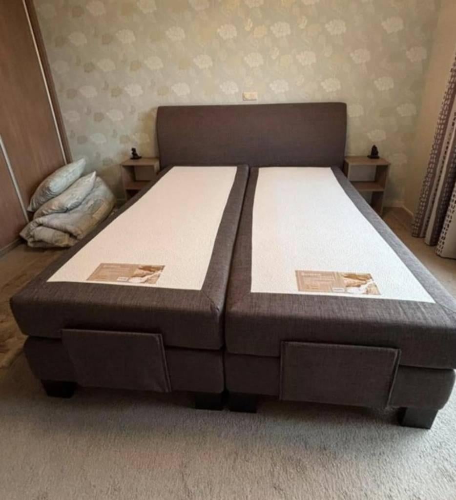 Bezorging is mogelijk 180x200 inzet elektrisch compleet bed, Huis en Inrichting, Slaapkamer | Boxsprings, Ophalen of Verzenden