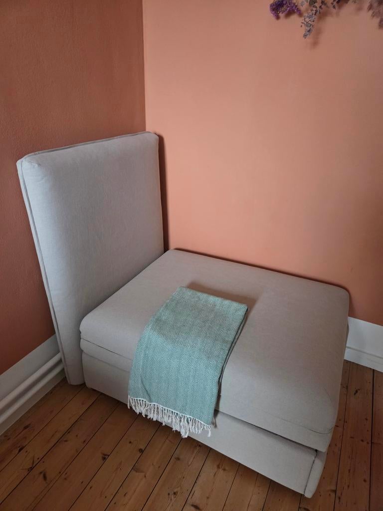 slaapbed - grijs - IKEA Vallentuna, Huis en Inrichting, Zetels | Zetels en Chaises Longues, Stof, Ophalen