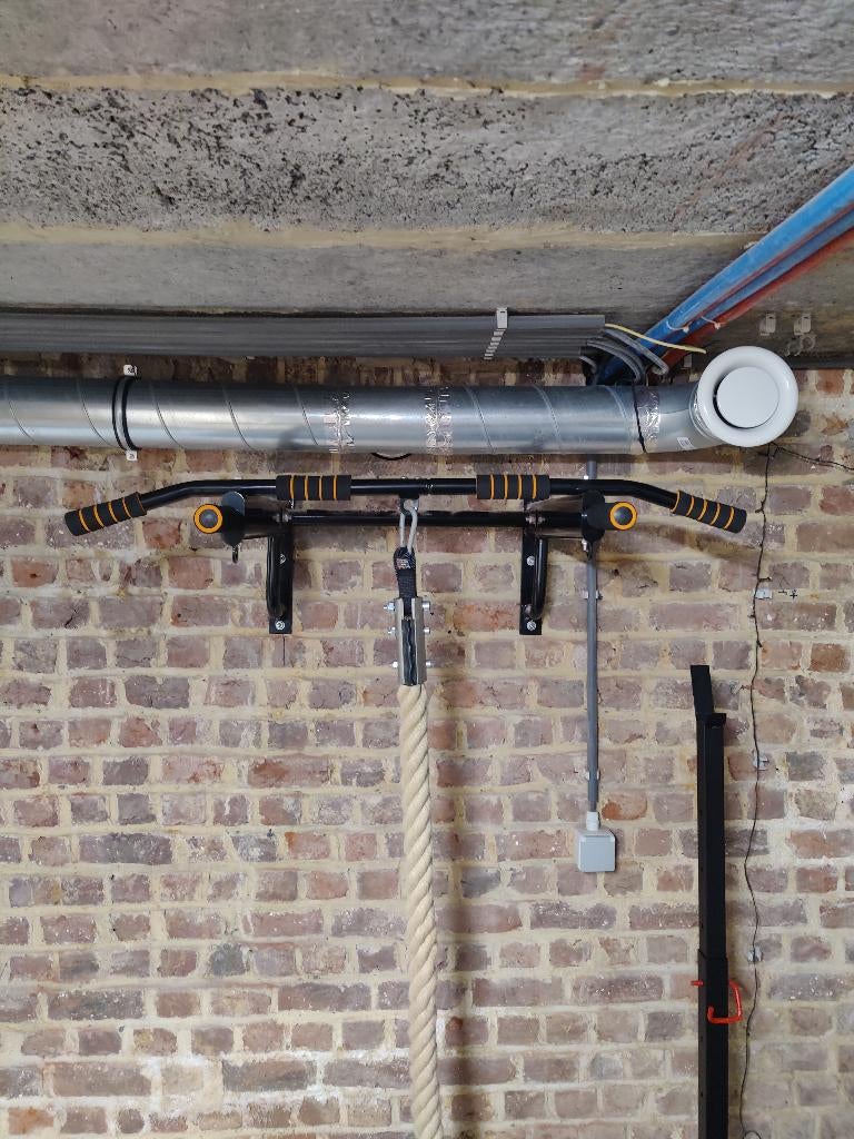 Barre de traction murale, Sport en Fitness, Fitnessmaterialen, Ophalen, Gebruikt, Rug, Oprekstang