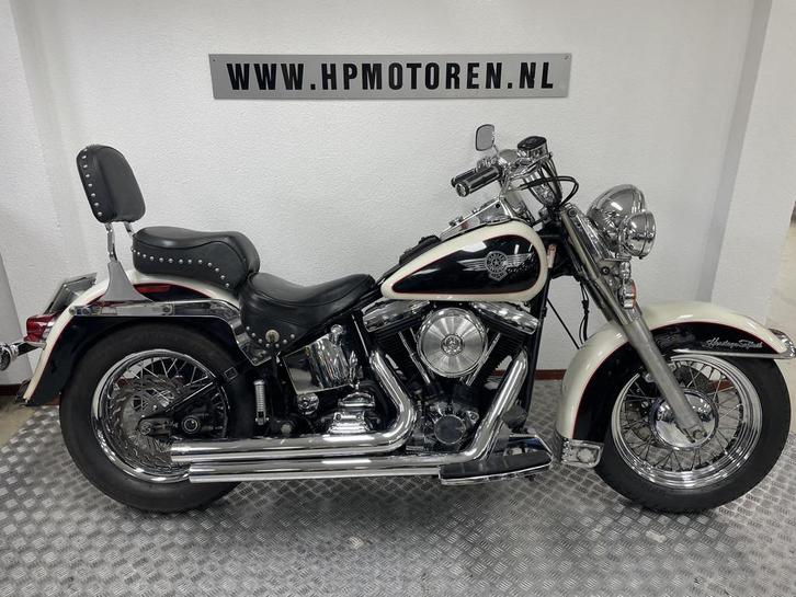 Harley-Davidson FLSTN HERITAGE NOSTALGIA COWGLIDE SOFTAIL 13, Motos, Motos | Harley-Davidson, Chopper, plus de 35 kW