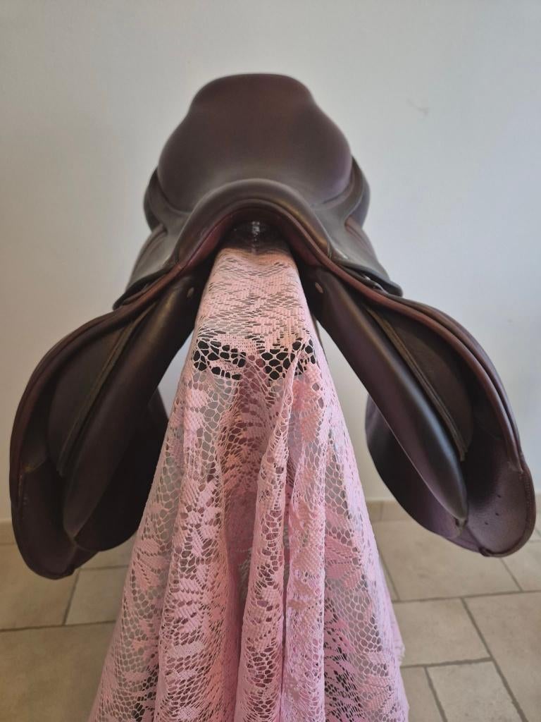 CWD springzadel 18 inch in topstaat, Ophalen, CWD, CWD, CWD