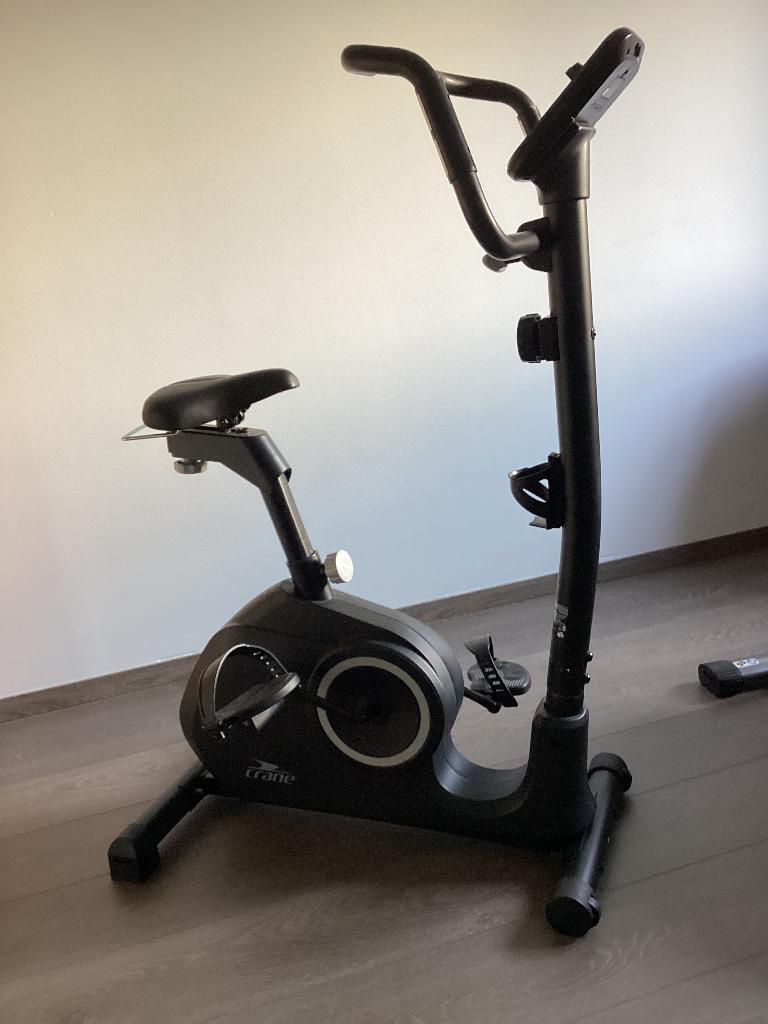 Hometrainer, Sport en Fitness, Fitnessapparatuur, Ophalen, Gebruikt, Hometrainer