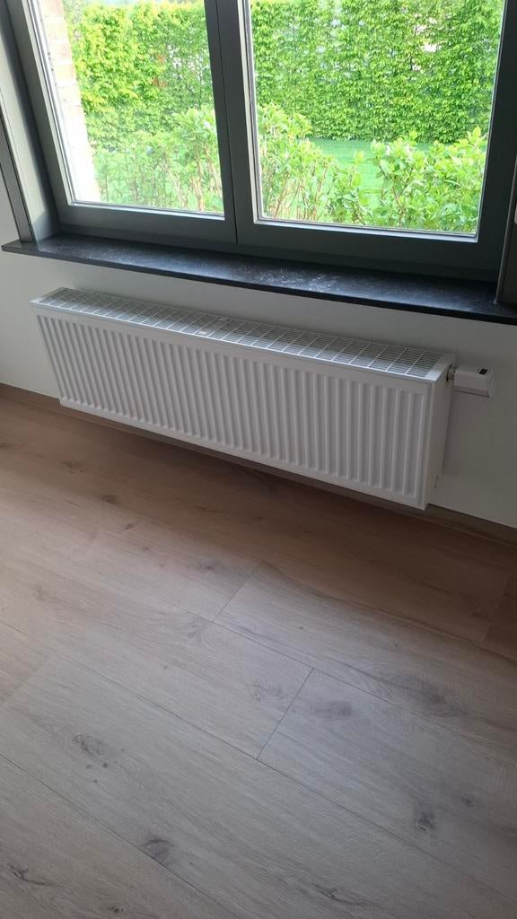 STELRAD NOVELLO 8 Paneelradiator TYPE 33 H 400 L 1400 -2395W, Ophalen, Radiator