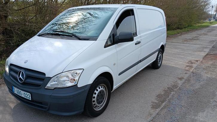 Mercedes vito
110 cdi, Auto's, Bestelwagens en Lichte vracht, Bedrijf, Cruise Control, Trekhaak, Mercedes-Benz, Diesel, Euro 5