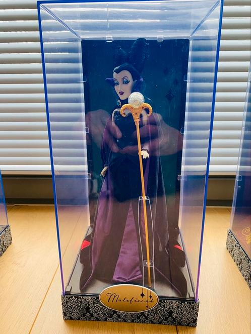 Disney villains limited edition Maleficent doll, Collections, Disney, Comme neuf, Enlèvement