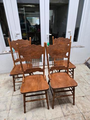 Klassieke keukenstoelen 4stuks beschikbaar voor biedingen