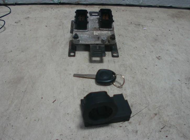 COMPUTER MOTOR Opel Vectra B Caravan (31) (0-261-206-494), Auto-onderdelen, Elektronica en Kabels, Opel, Gebruikt